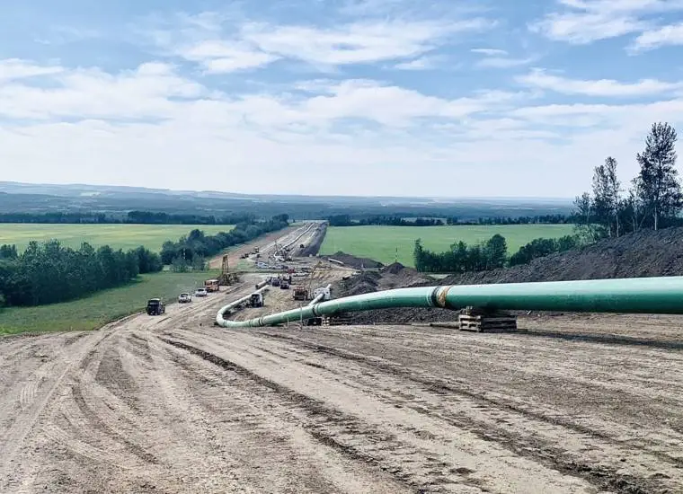 oil and gas pipeline installation and construction site
